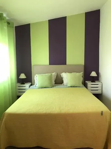 Vivenda Azevedo בית הארחה