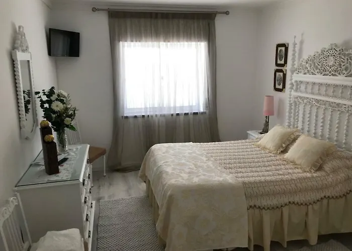 Vivenda Azevedo בית הארחה *