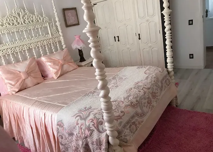 Vivenda Azevedo בית הארחה נאזרה